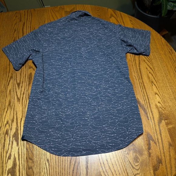 Lululemon Live in Practice Button Down Shirts Size XS Bundle of 4 - Picture 9 of 16